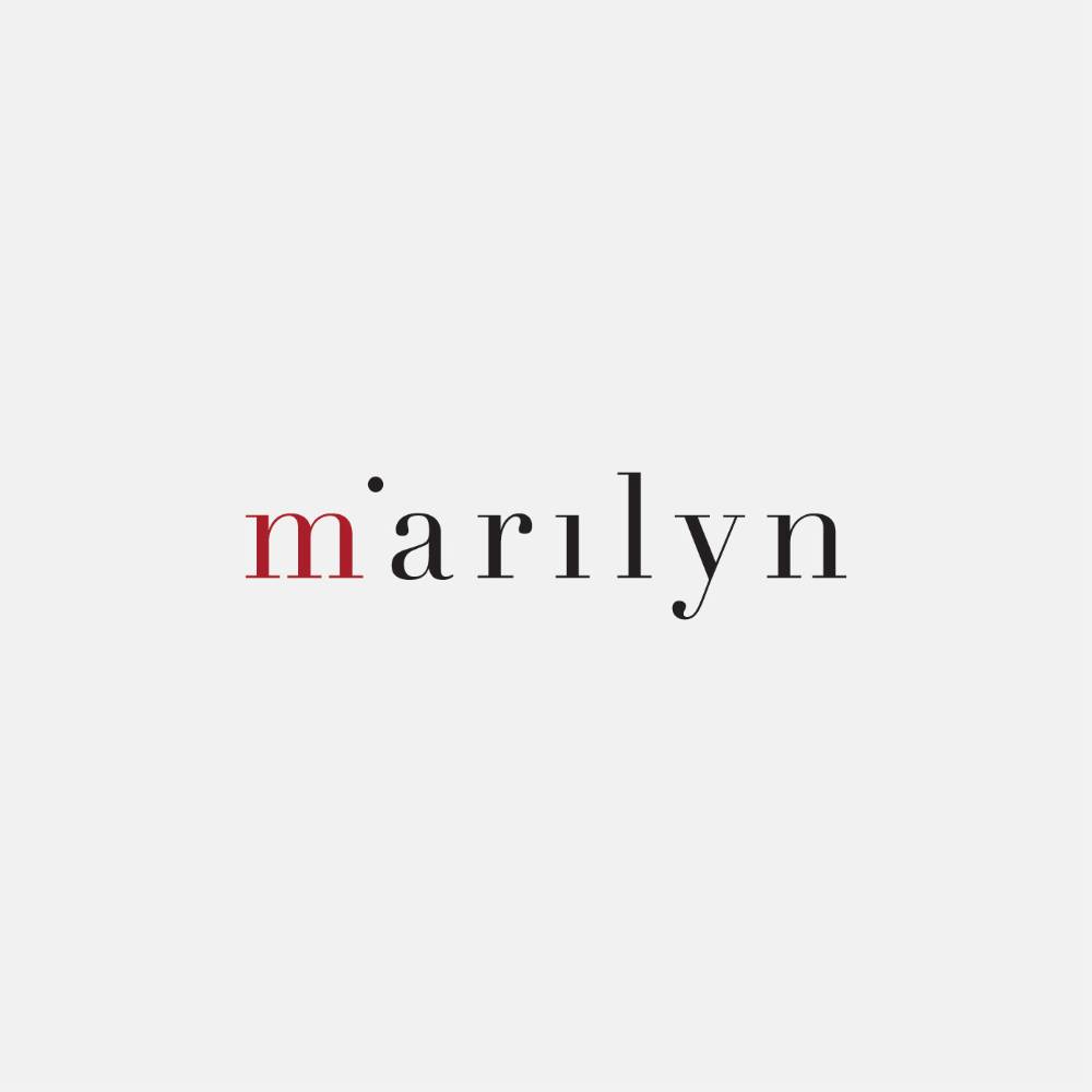 Text "marilyn" with a red "m" on a white background.              