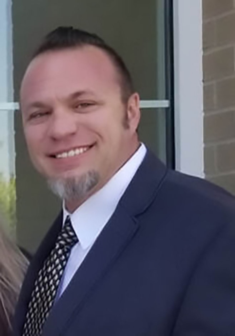 Headshot of Derek Draper