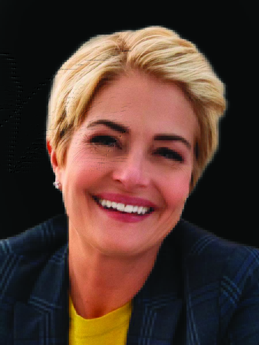 Headshot of Carolyn Phippen