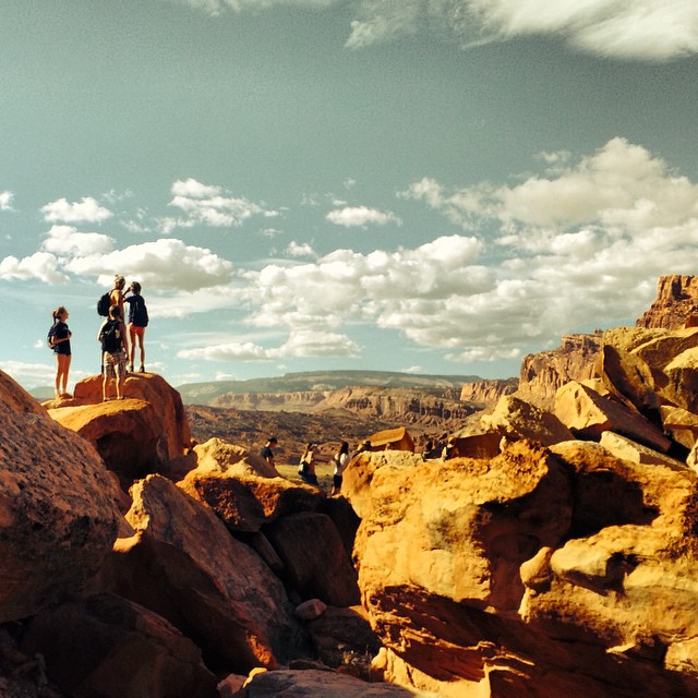 学生s in Cohab Canyon while on an excursion to Capitol Reef NP