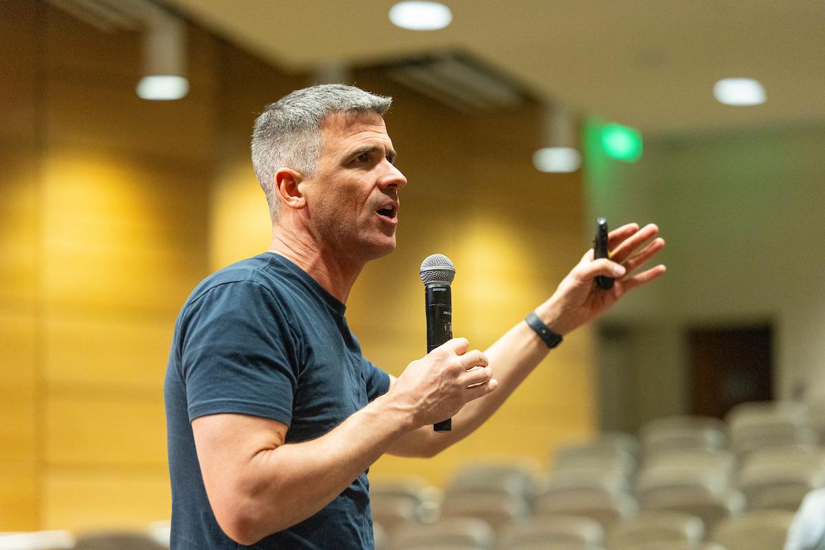 keynote speaker 亚当·西德维尔