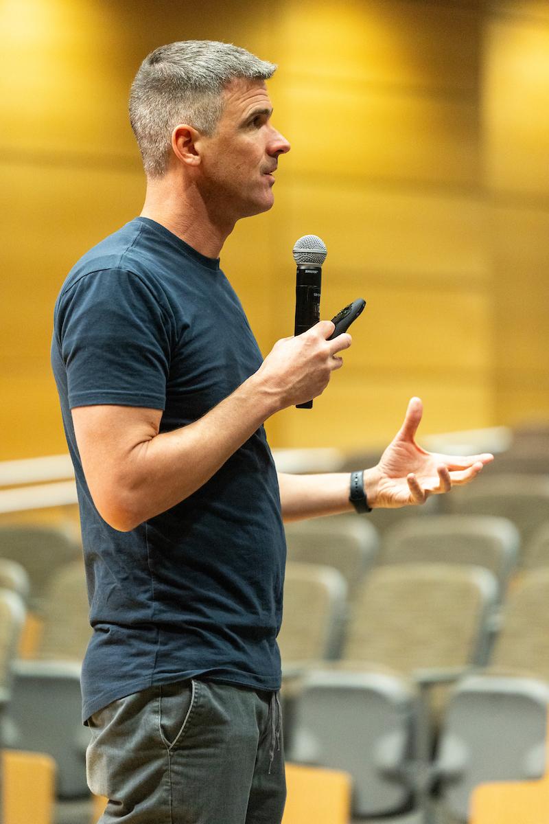 keynote speaker 亚当·西德维尔