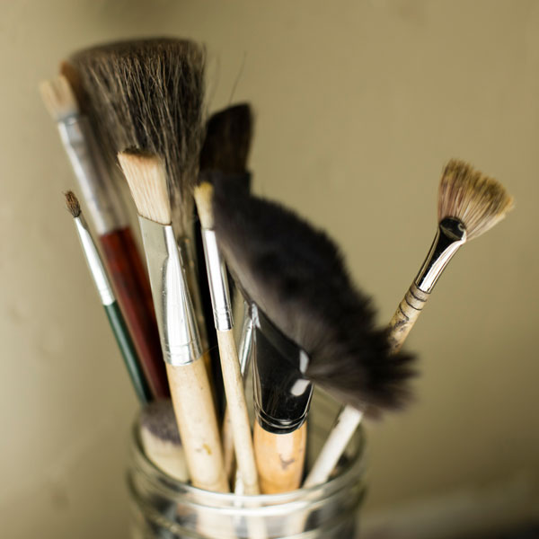 Paint brushes for 欧元区 paining events